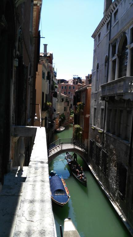 Balcone Sul Canale Venice Exterior photo